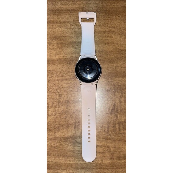 Samsung Galaxy Watch 4 40mm LTE Pink Gold Sport Band SMR865U - Picture 7 of 9